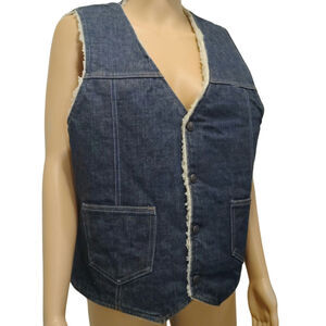 1960s Blue Denim Western Sherpa Vest Seams Brass Snaps Closure Pockets Size Med